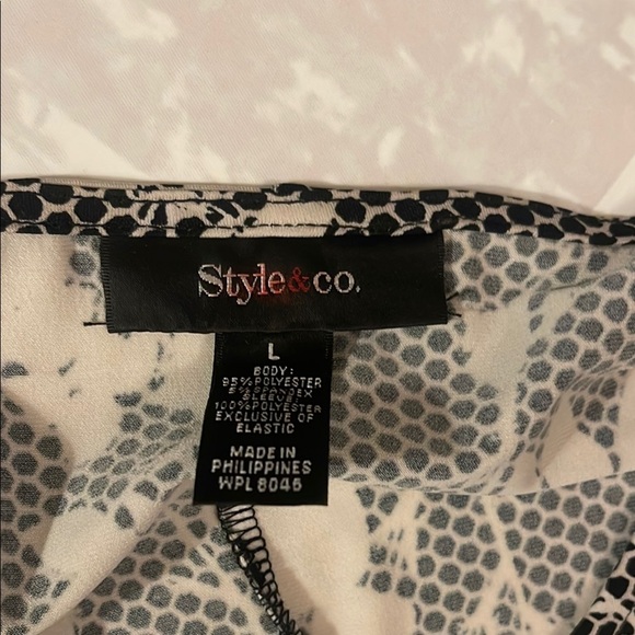 Asymmetrical Black and White 3/4 Sleeve Blouse with Mixed Patterns - Picture 2 of 5